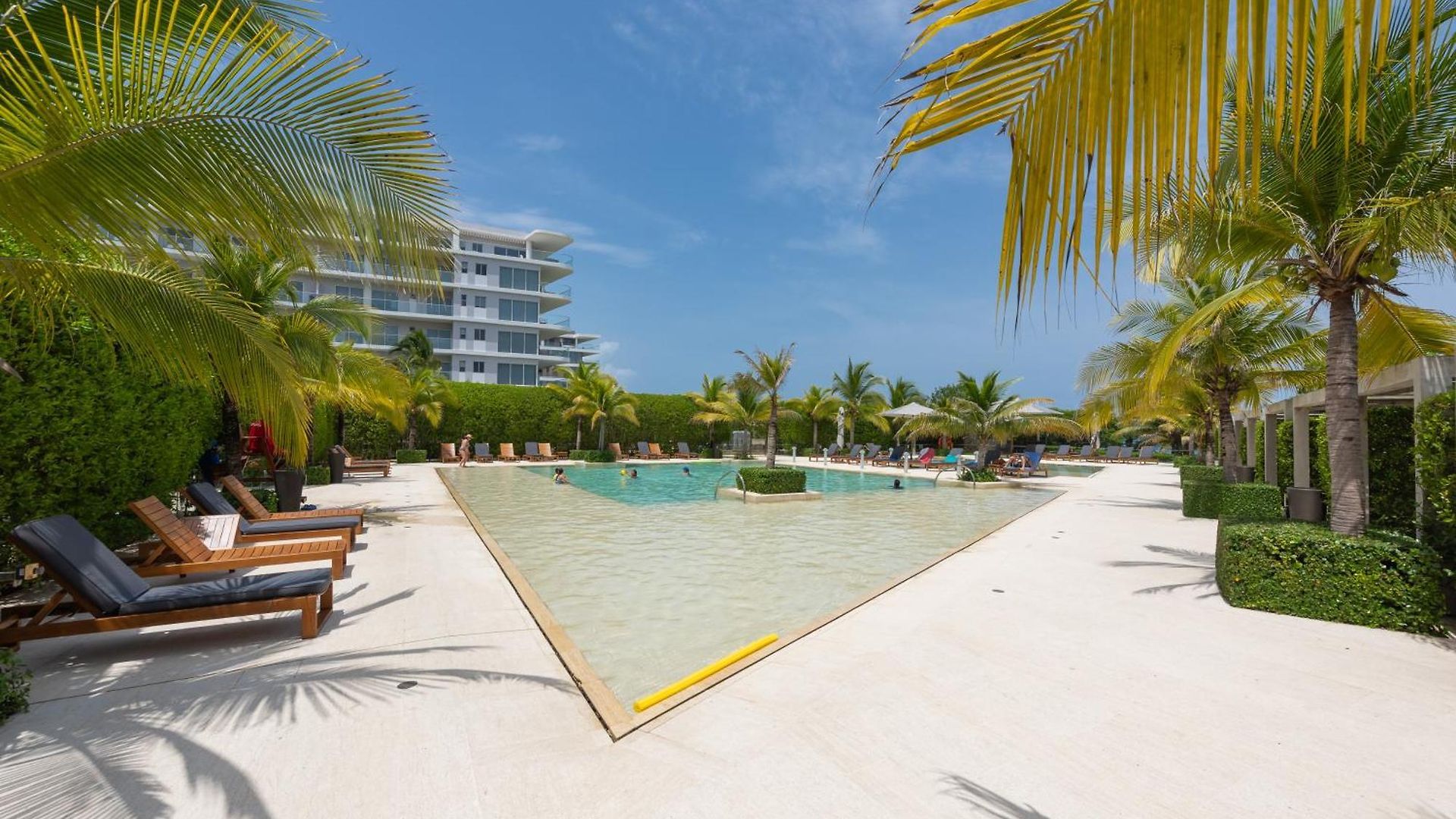 Lujoso Con Salida Directa A La Playa Edificio Morros Eco Apartamento *
