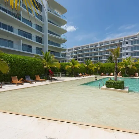 Lujoso Con Salida Directa A La Playa Edificio Morros Eco Apartamento